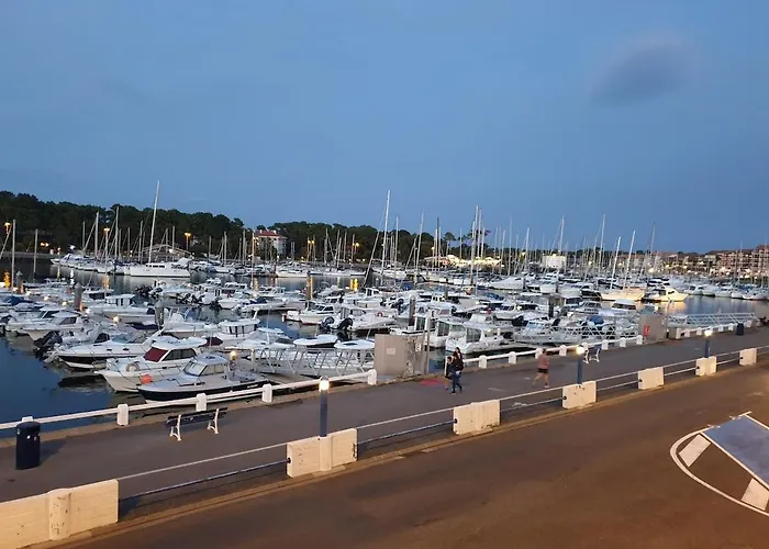 Port De *